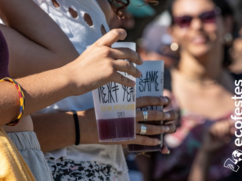 Festival Músicas do Mundo de Sines reduce los residuos plasticos con el uso de los vasos reutilizables